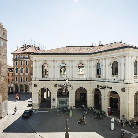 Myplace Piazza Dei Signori Apartments Trévise Extérieur photo