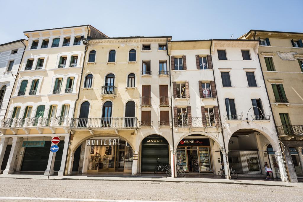 Myplace Piazza Dei Signori Apartments Trévise Extérieur photo